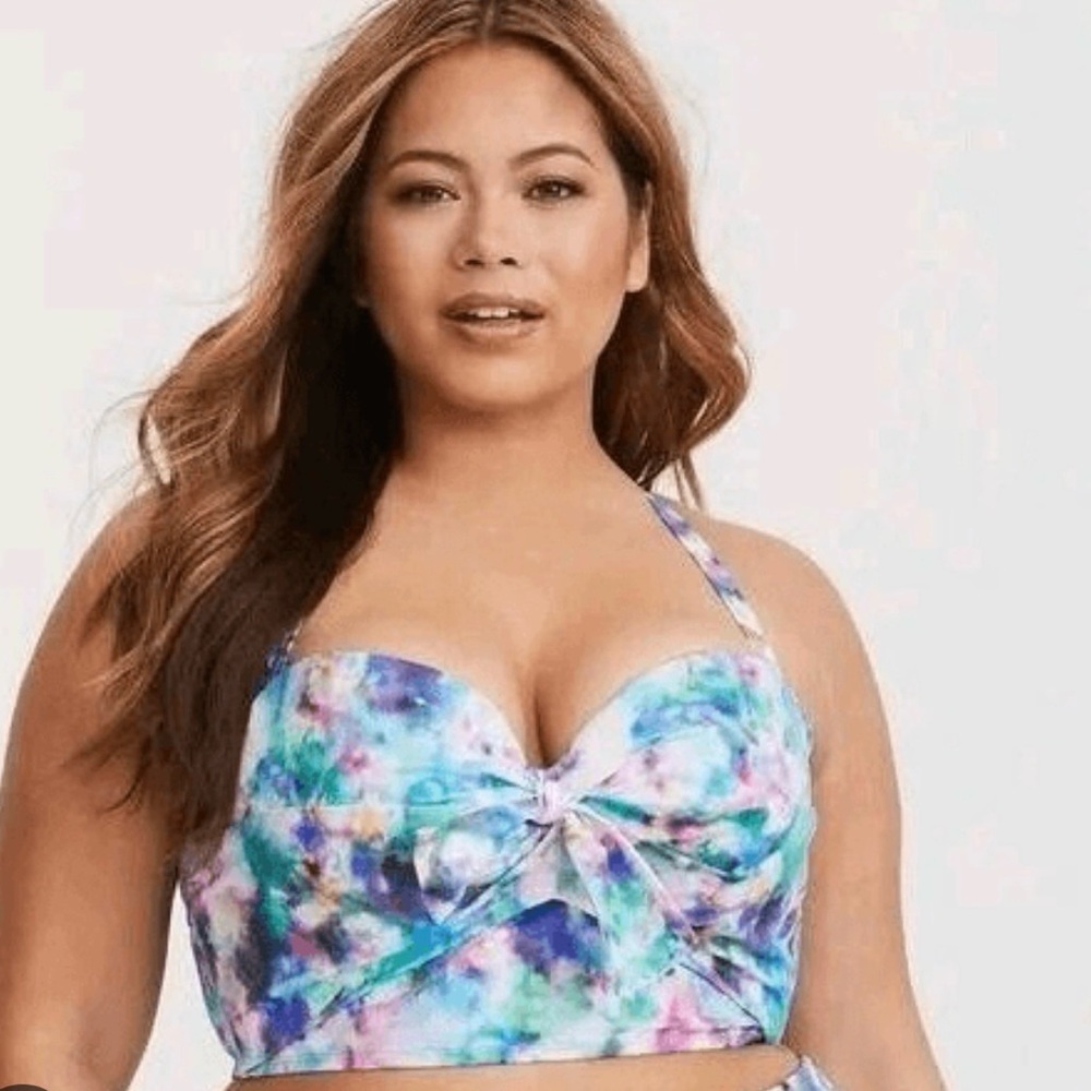 Torrid Multicolor Abstract swim Set - Picture 5 of 11